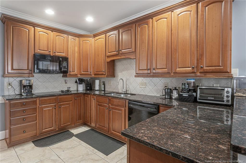 3101 Muirfield Avenue Property Photo 14