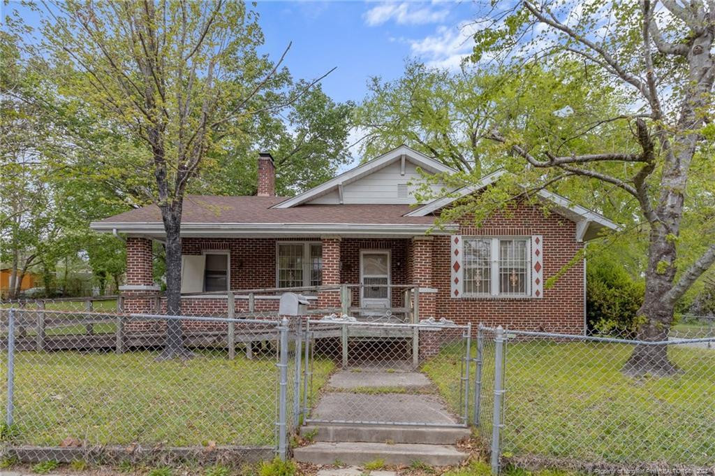 213 Nimocks Avenue Property Photo 1