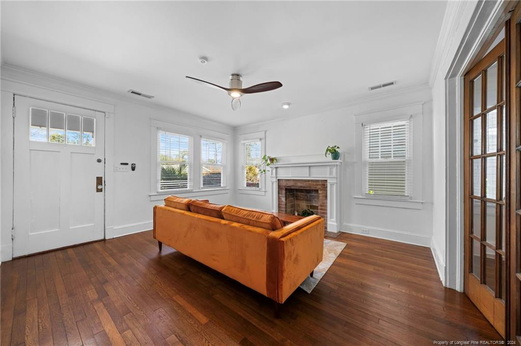 1914 Nun Street Property Photo 11