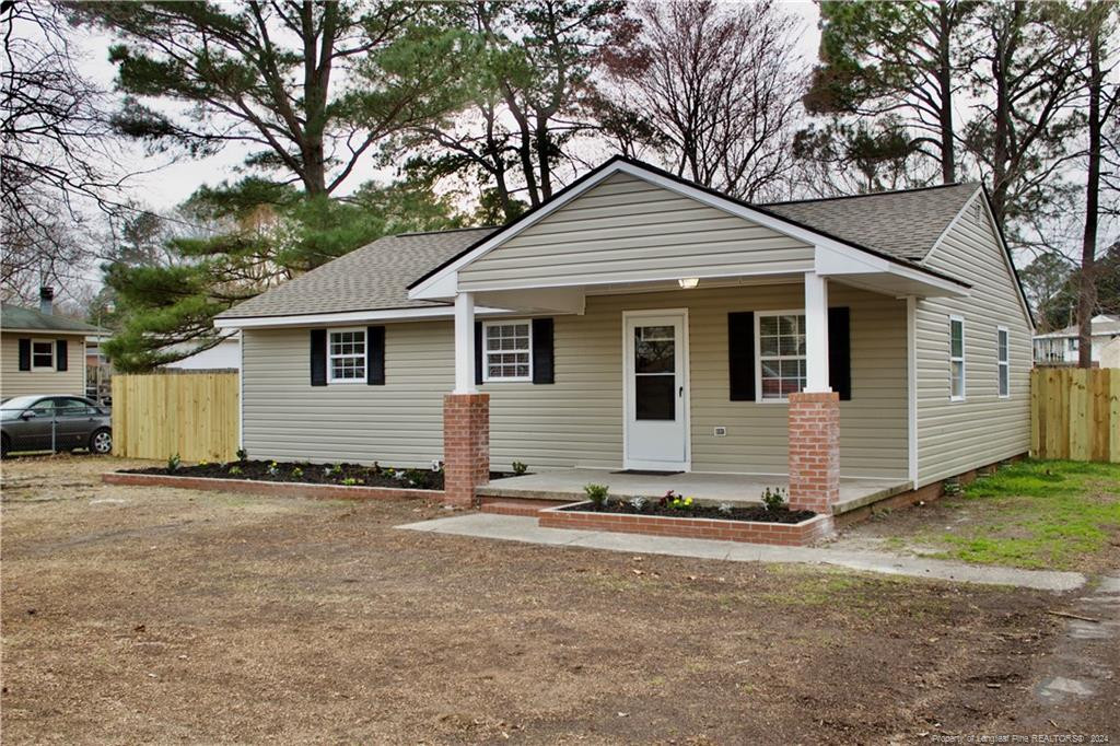 105 Goodyear Avenue Property Photo 2