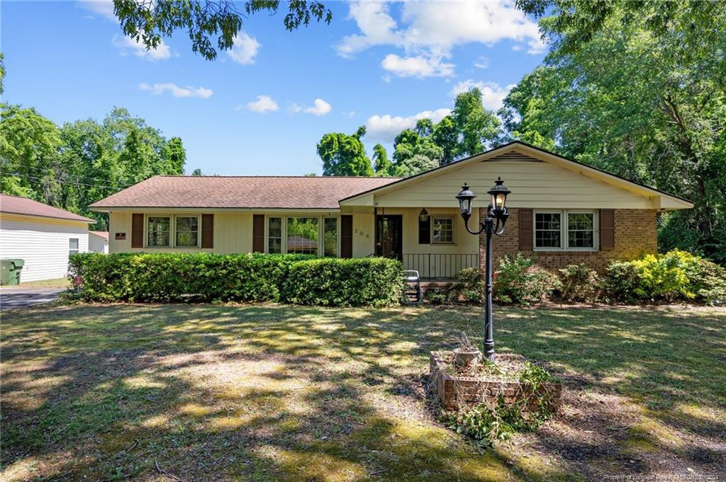 206 W Rockingham Road Property Photo 1