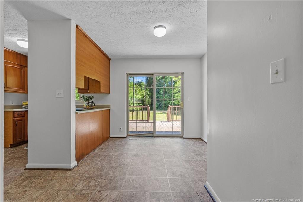 206 W Rockingham Road Property Photo 10