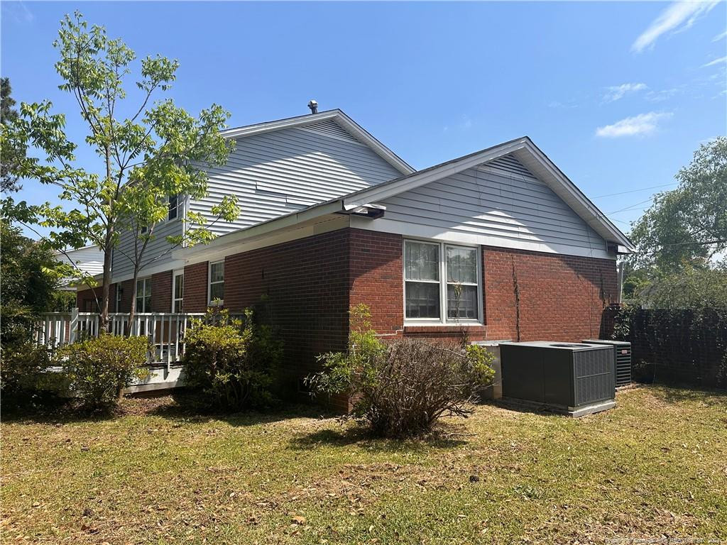 306 W 33rd Street Property Photo 4