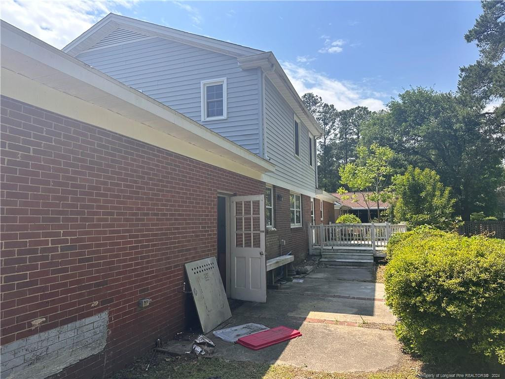 306 W 33rd Street Property Photo 8