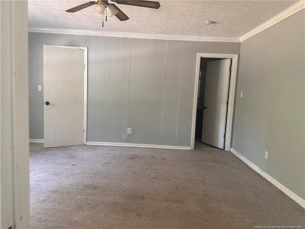 306 W 33rd Street Property Photo 14