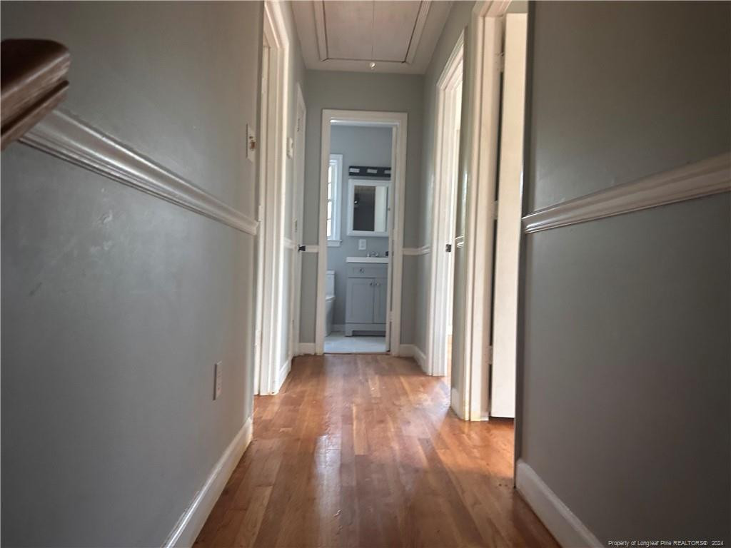 306 W 33rd Street Property Photo 18