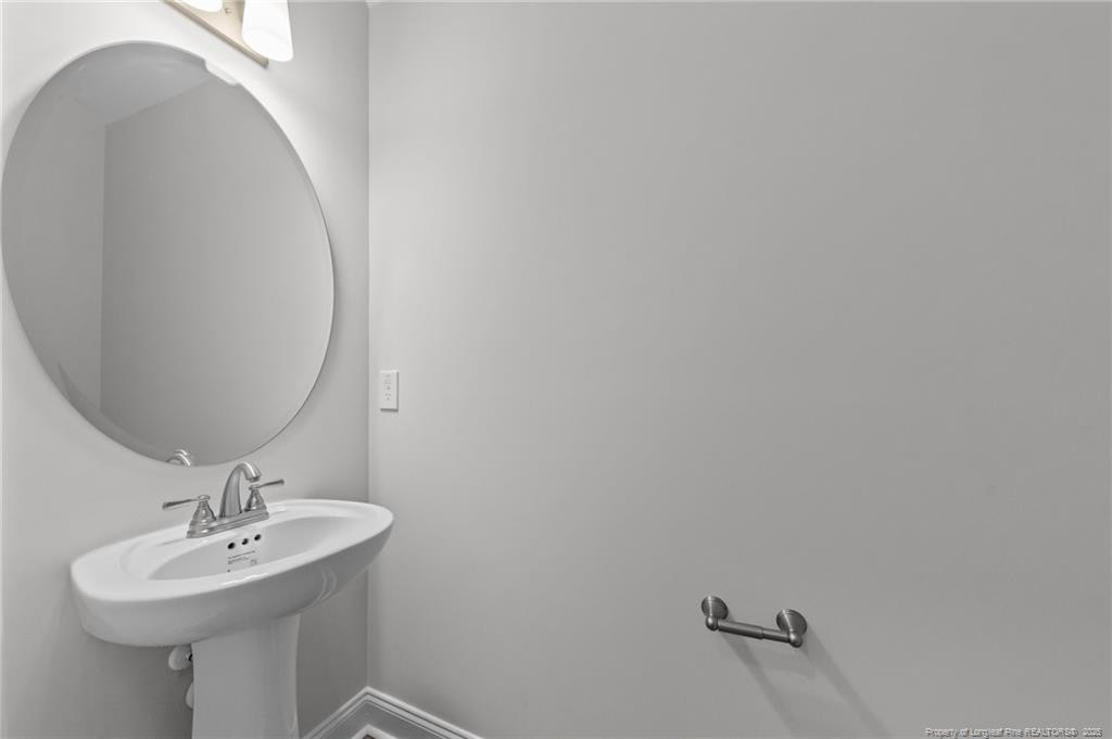 816 Red Hawk Place Property Photo 24