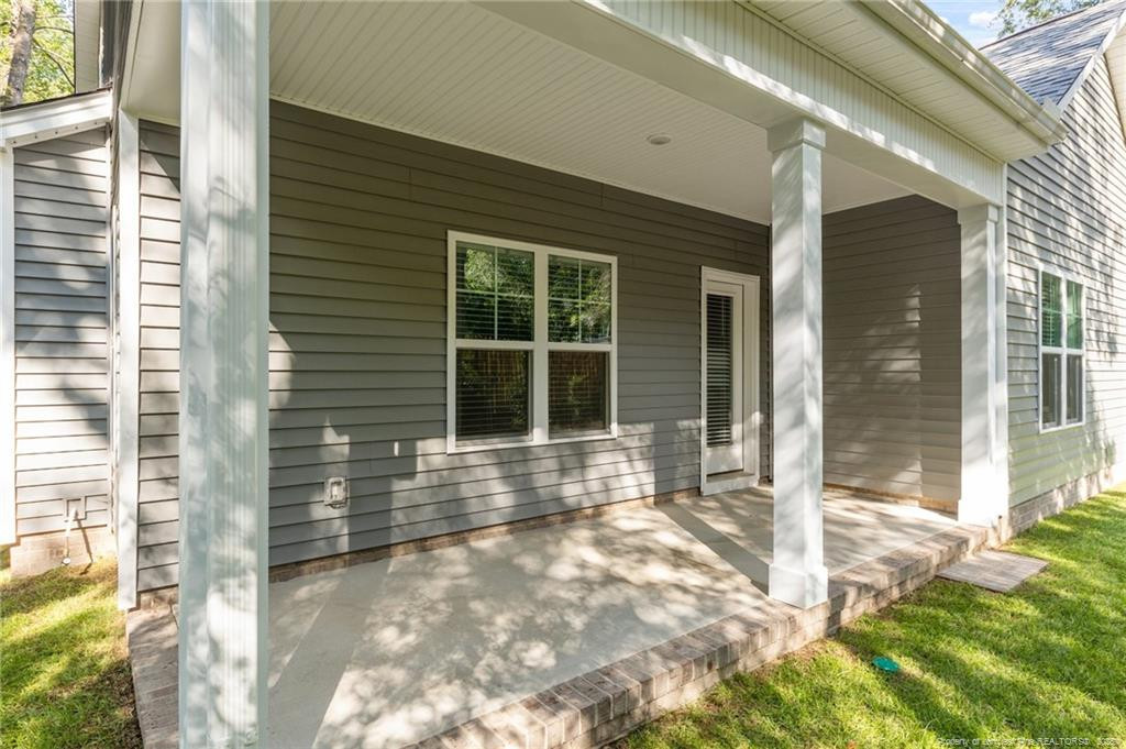 816 Red Hawk Place Property Photo 35
