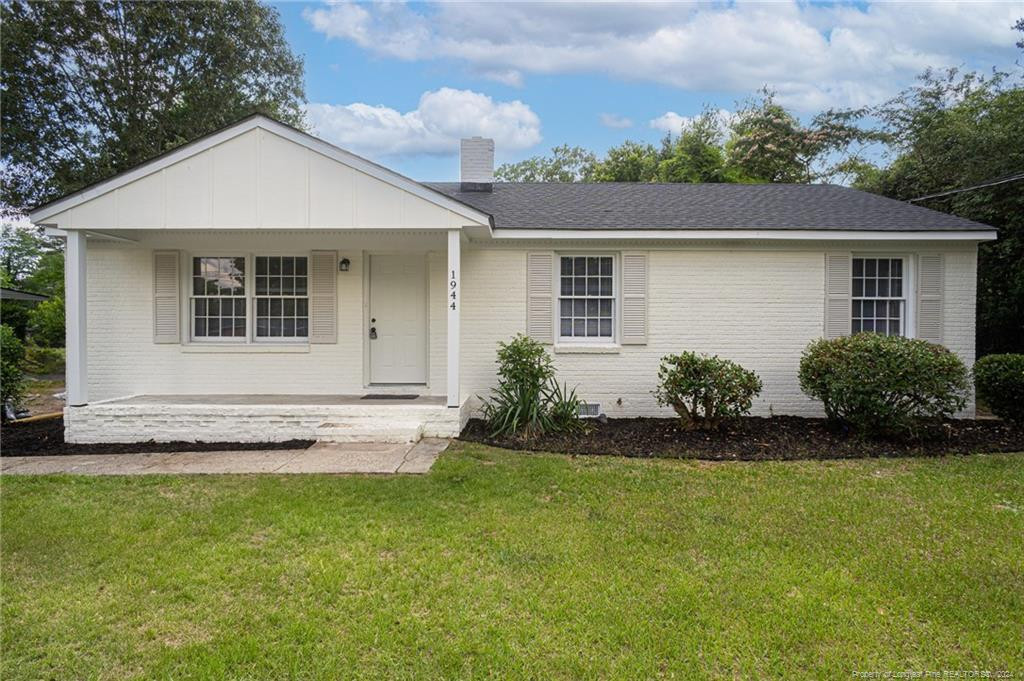 1944 Westhill Drive Property Photo 1