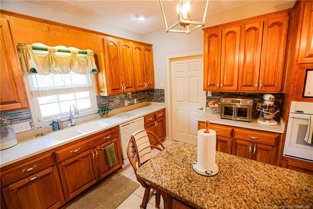 1110 Spanish Oak Lane Property Photo 15