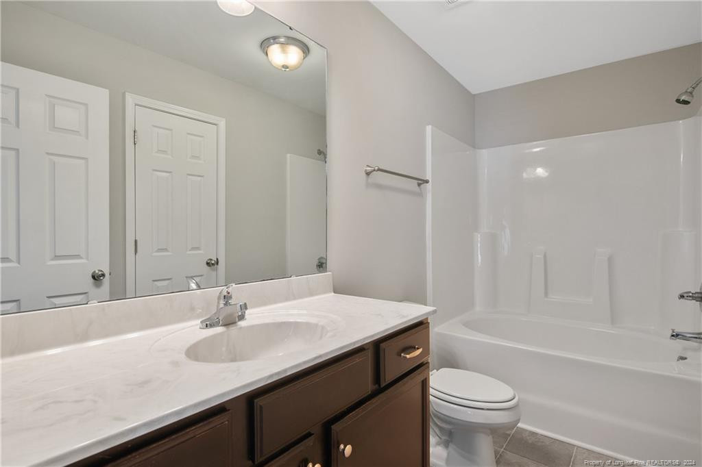 2661 Middle Branch Bend Property Photo 7