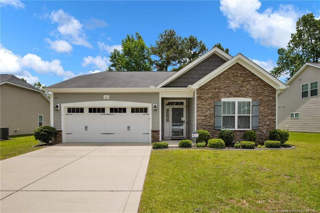 626 Roanoke Drive Property Photo 1