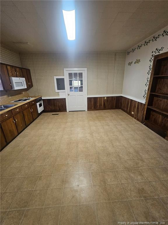 20 Third Street Property Photo 9