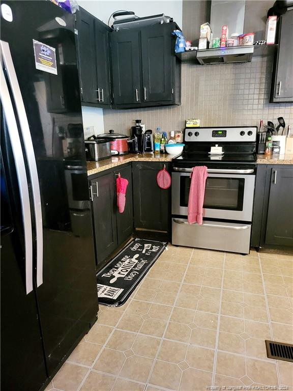 64 Derby Lane Property Photo 5