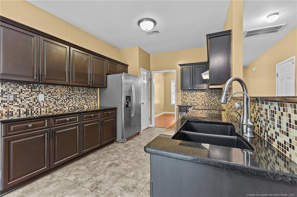 60 Hunters Way Property Photo 11