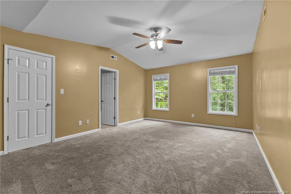 60 Hunters Way Property Photo 37