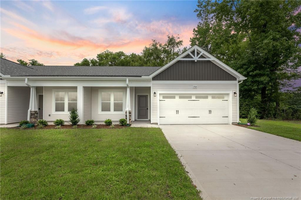 1930 Bluffside Drive Property Photo 1