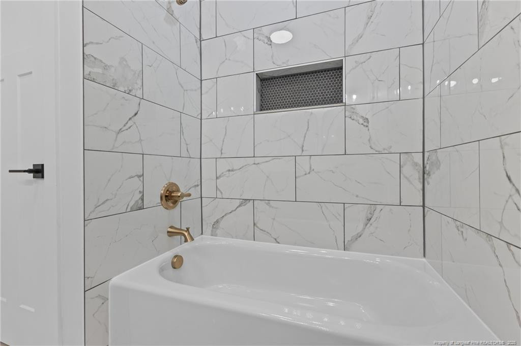 427 Stable Court Court Property Photo 29