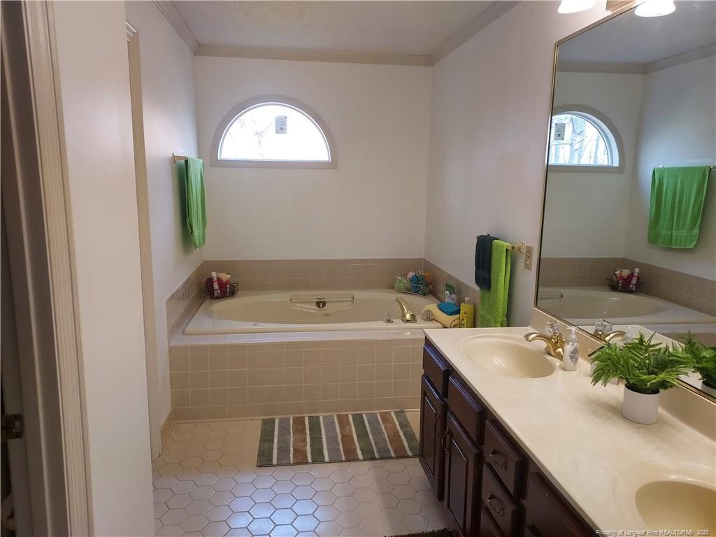 428 Harlow Drive Property Photo 20