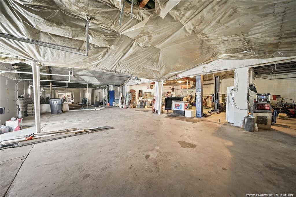 100 Poe Avenue Property Photo 12