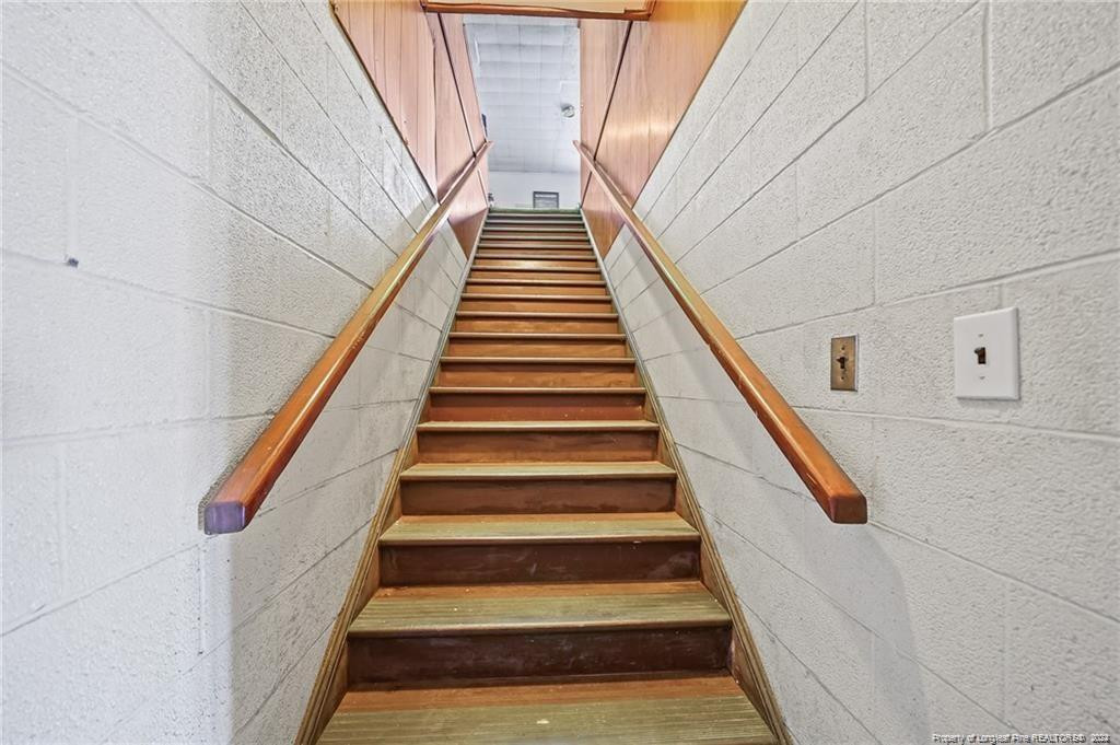100 Poe Avenue Property Photo 23