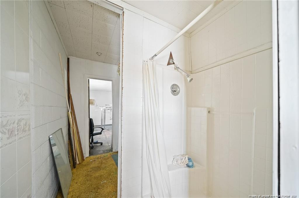 100 Poe Avenue Property Photo 26