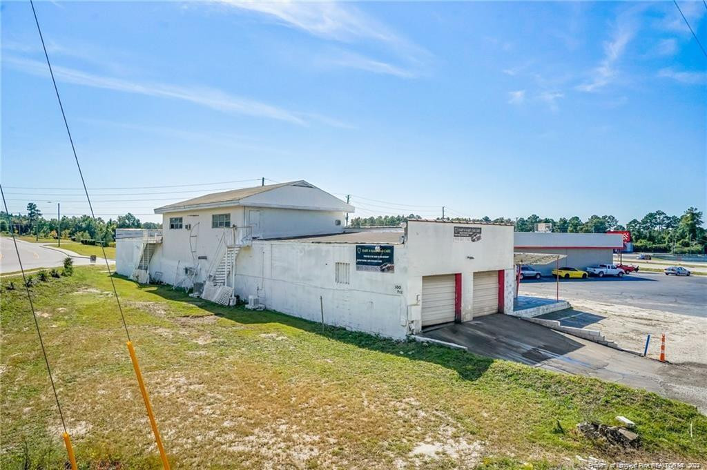 100 Poe Avenue Property Photo 33