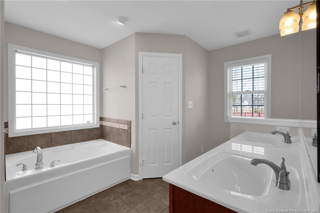 626 Thorncliff Drive Property Photo 24