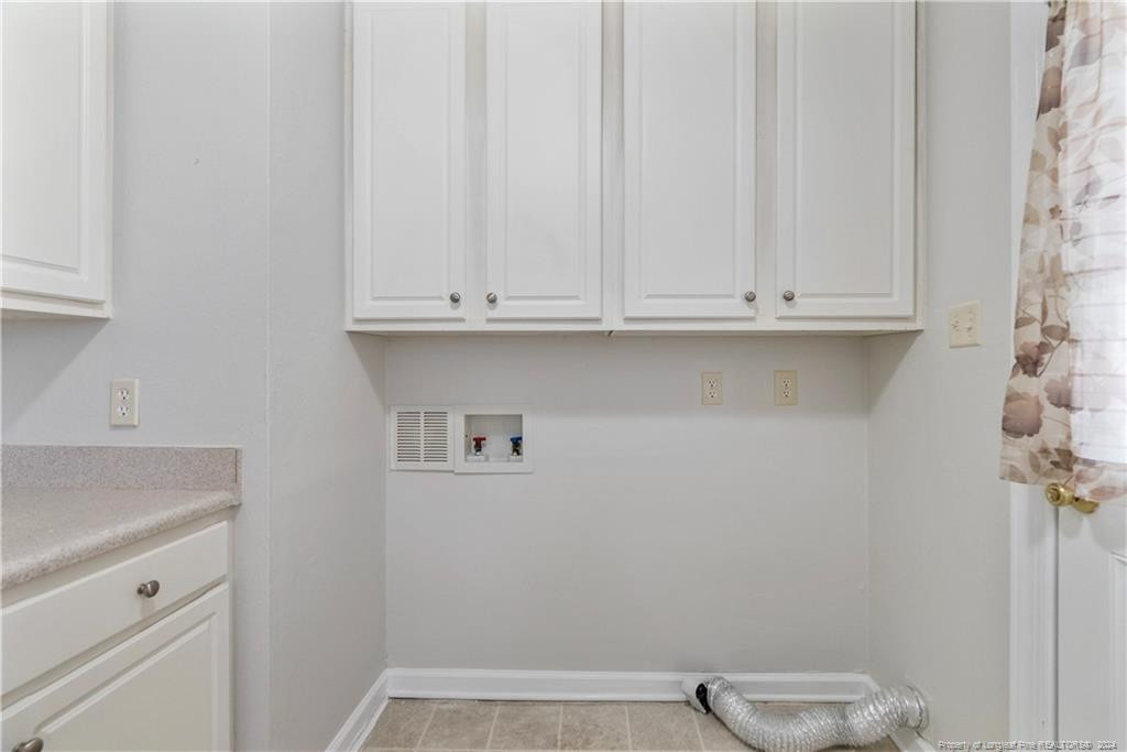 805 Minurva Court Property Photo 13