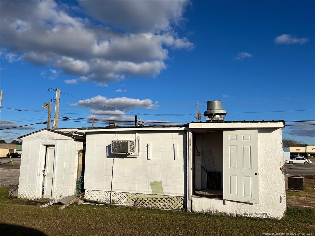 115 Walnut Street Property Photo 4