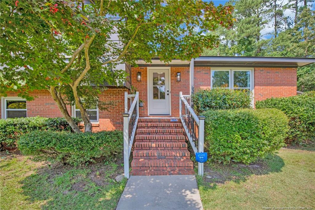 205 Saint Marys Parkway Property Photo 2