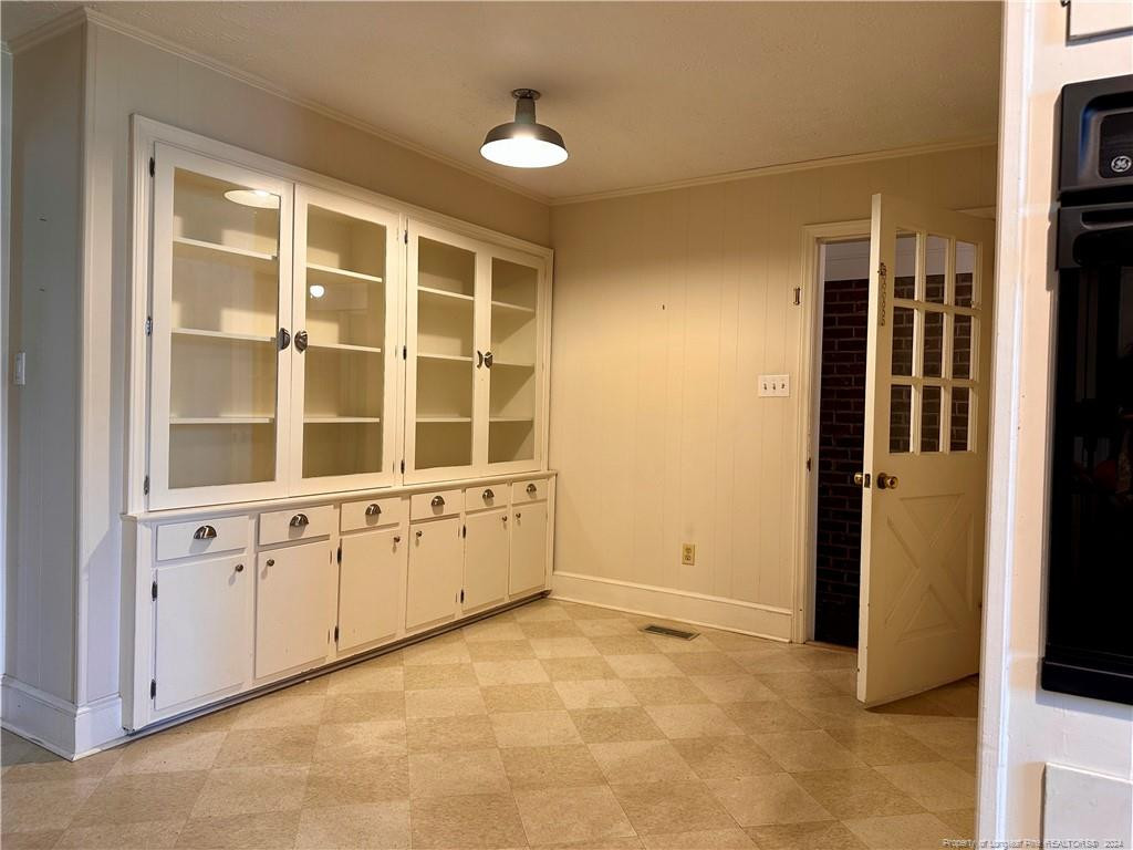 3580 Rosewood Drive Property Photo 8