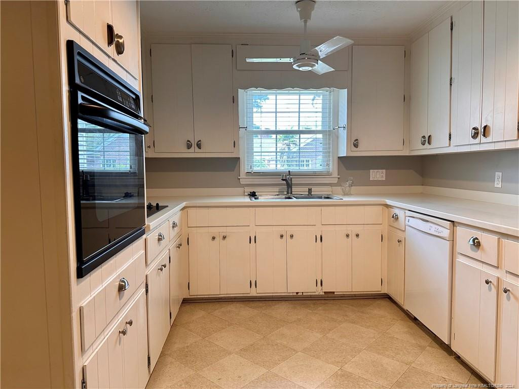 3580 Rosewood Drive Property Photo 11