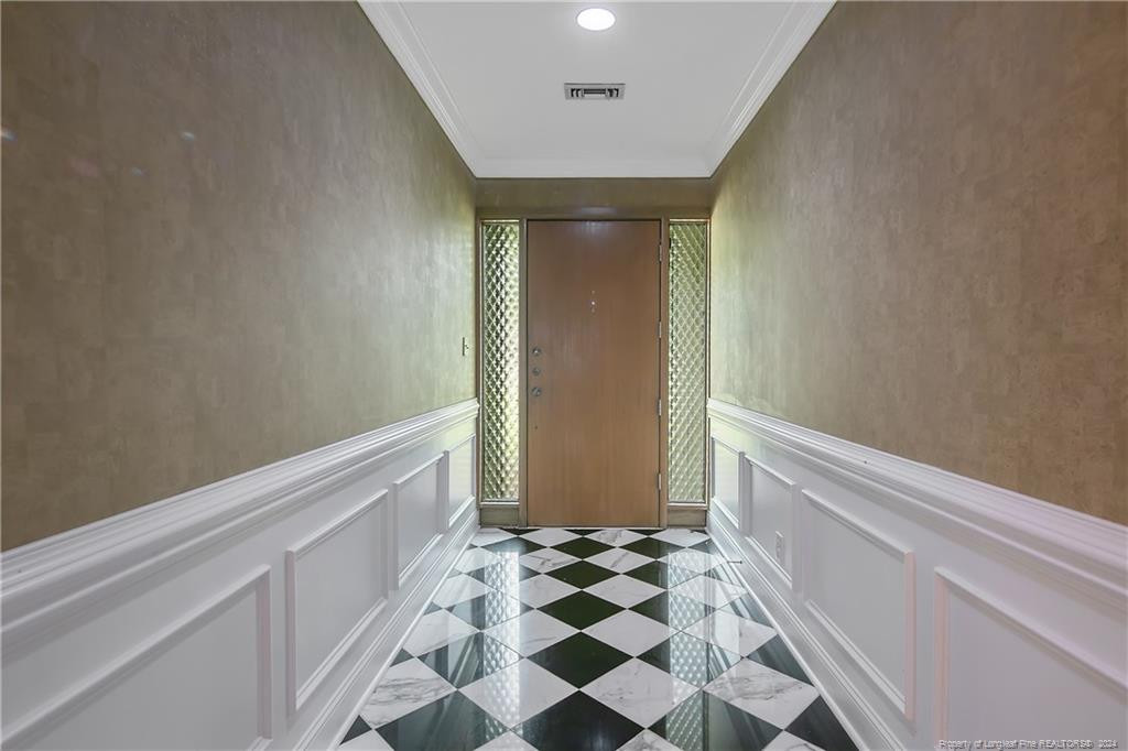 2116 Winterlochen Road Property Photo 6