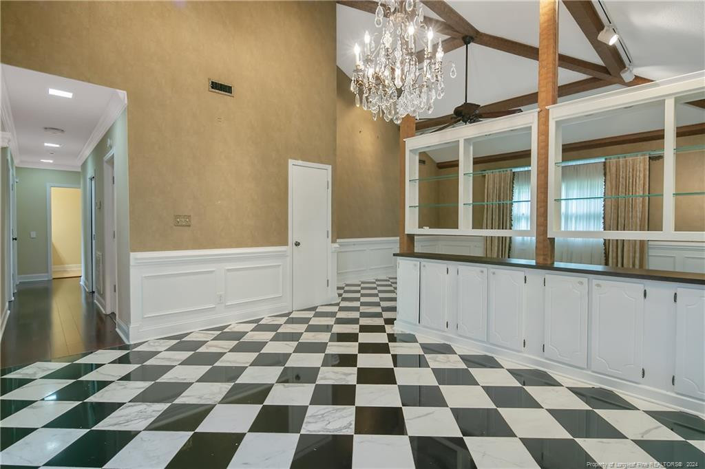2116 Winterlochen Road Property Photo 11