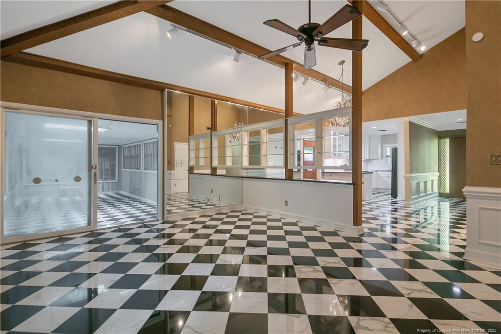 2116 Winterlochen Road Property Photo 18