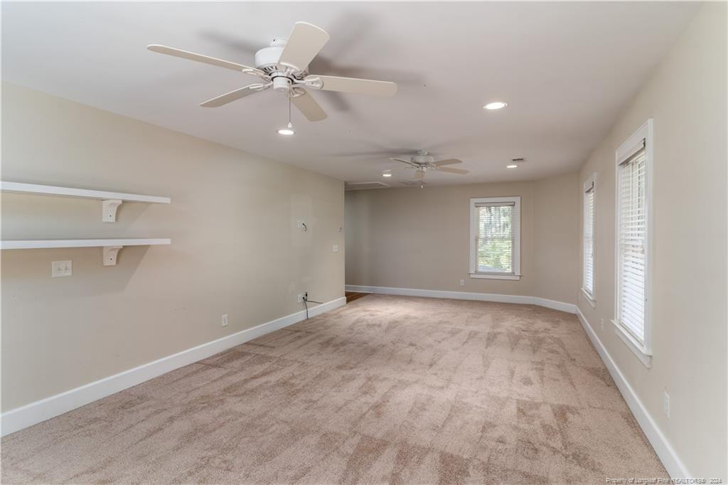 195 S Ridge Street Property Photo 28