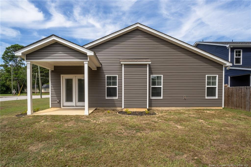 1213 Branson Street Property Photo 2
