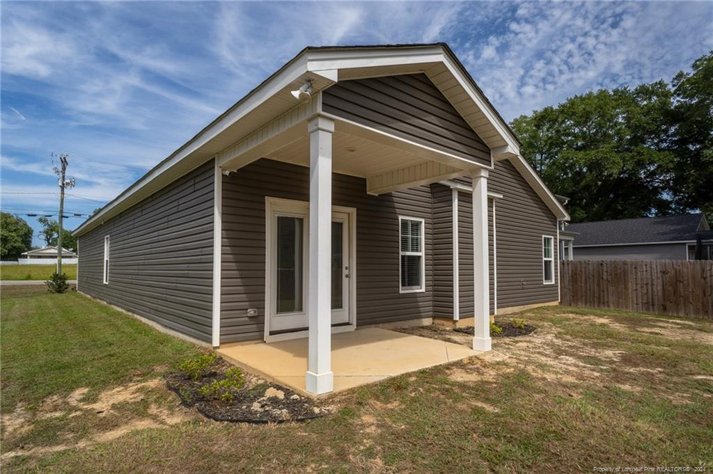 1213 Branson Street Property Photo 39