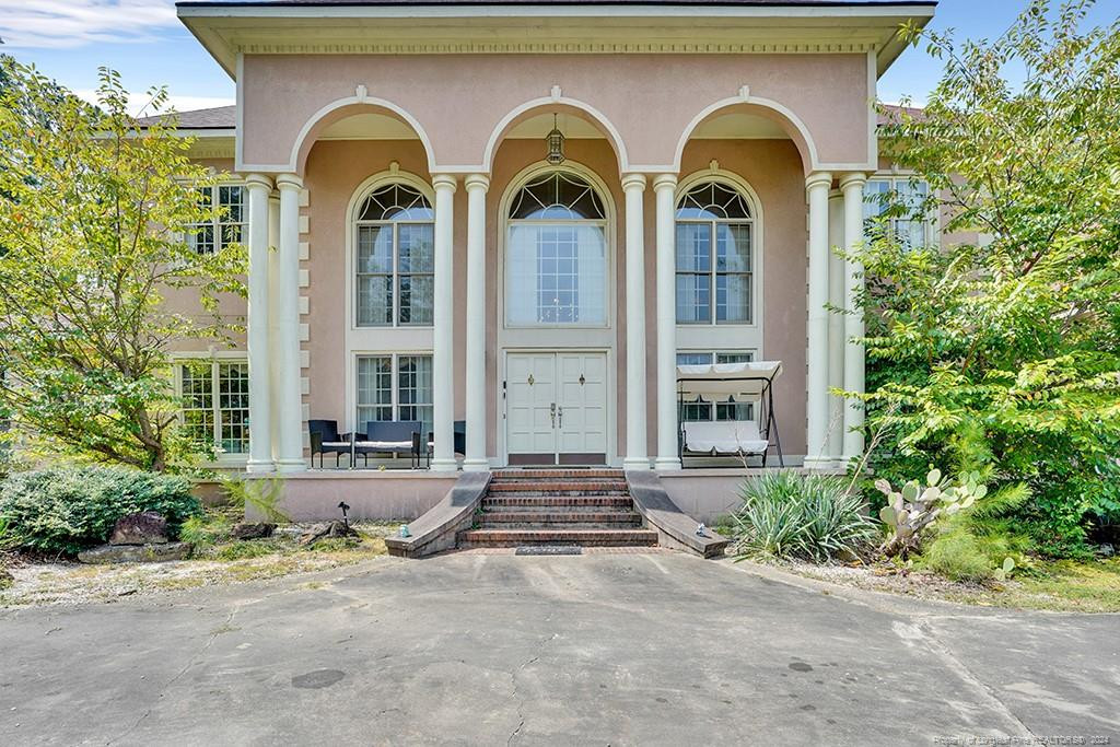 6209 Whitehall Drive Property Photo 2