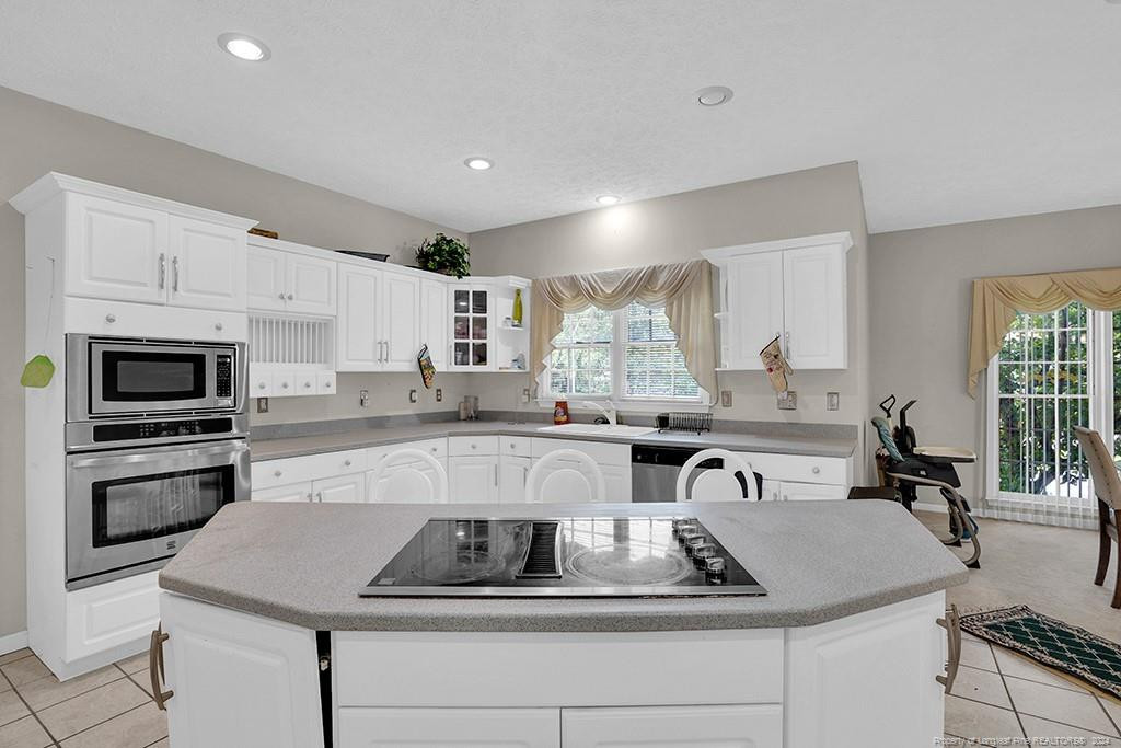 6209 Whitehall Drive Property Photo 25
