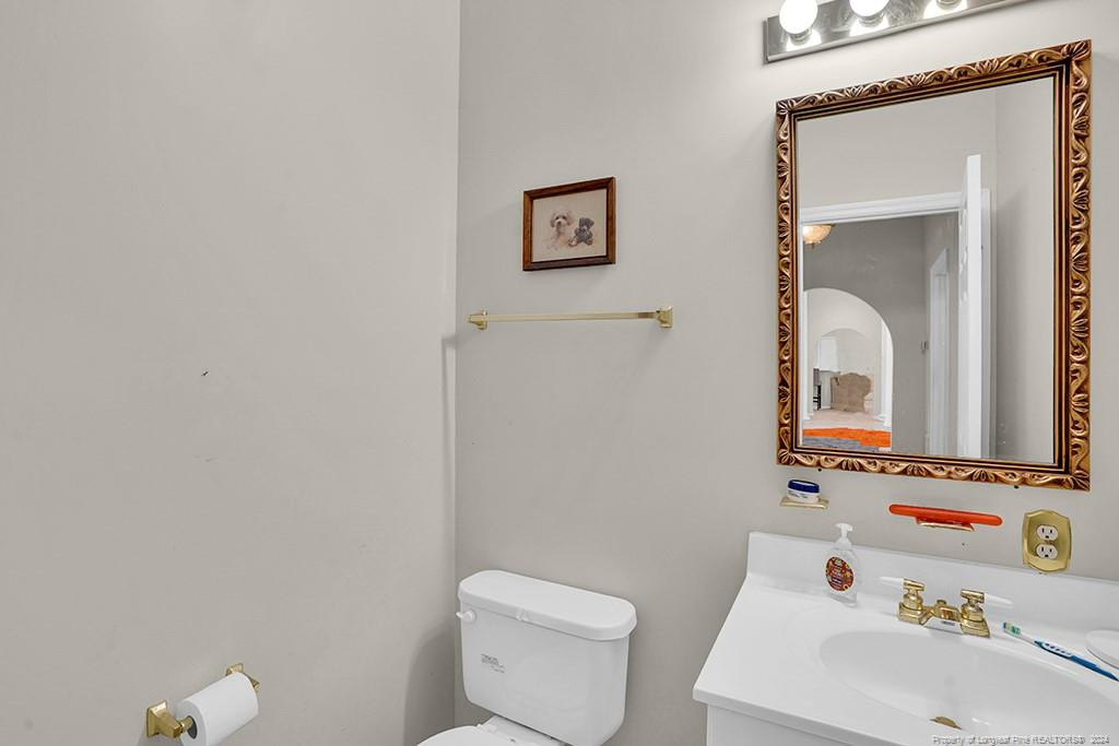 6209 Whitehall Drive Property Photo 30