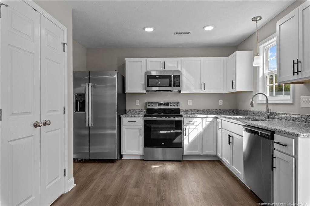 118 Return Drive Property Photo 9