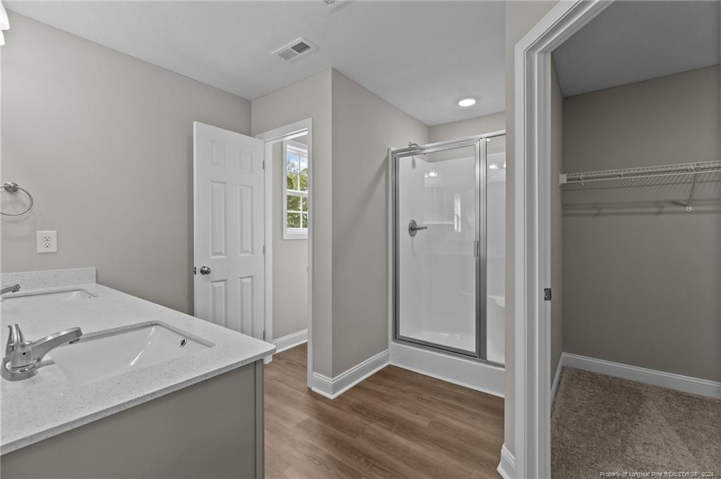 118 Return Drive Property Photo 21