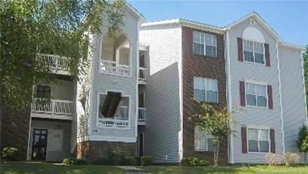 259 Waterdown Drive Property Photo 2