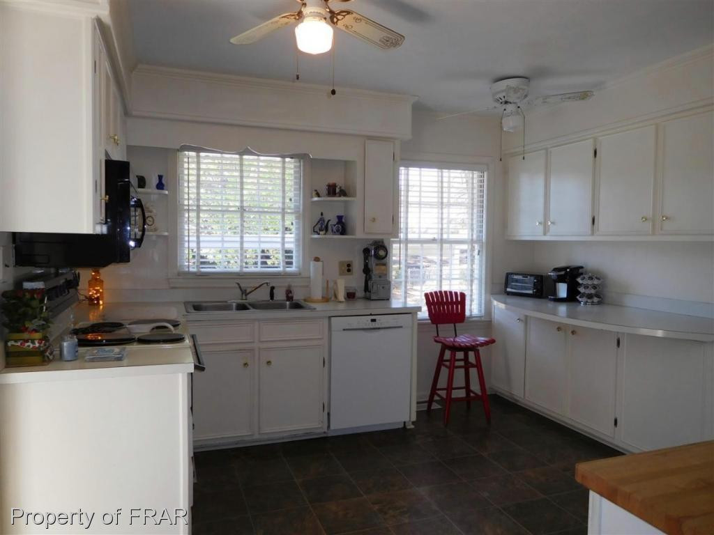 2729 Colgate Drive Property Photo 10