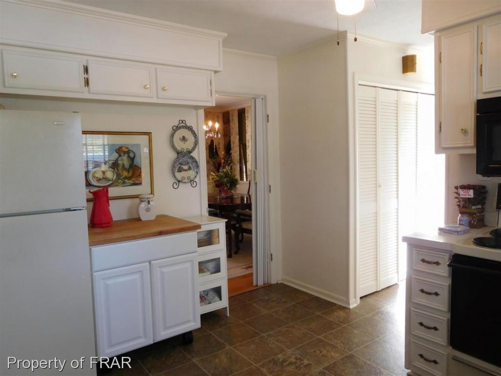 2729 Colgate Drive Property Photo 12