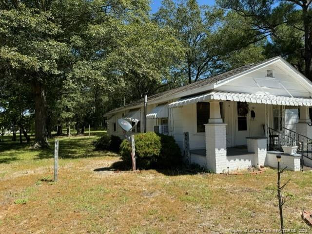 303 Pecan Street Property Photo 2