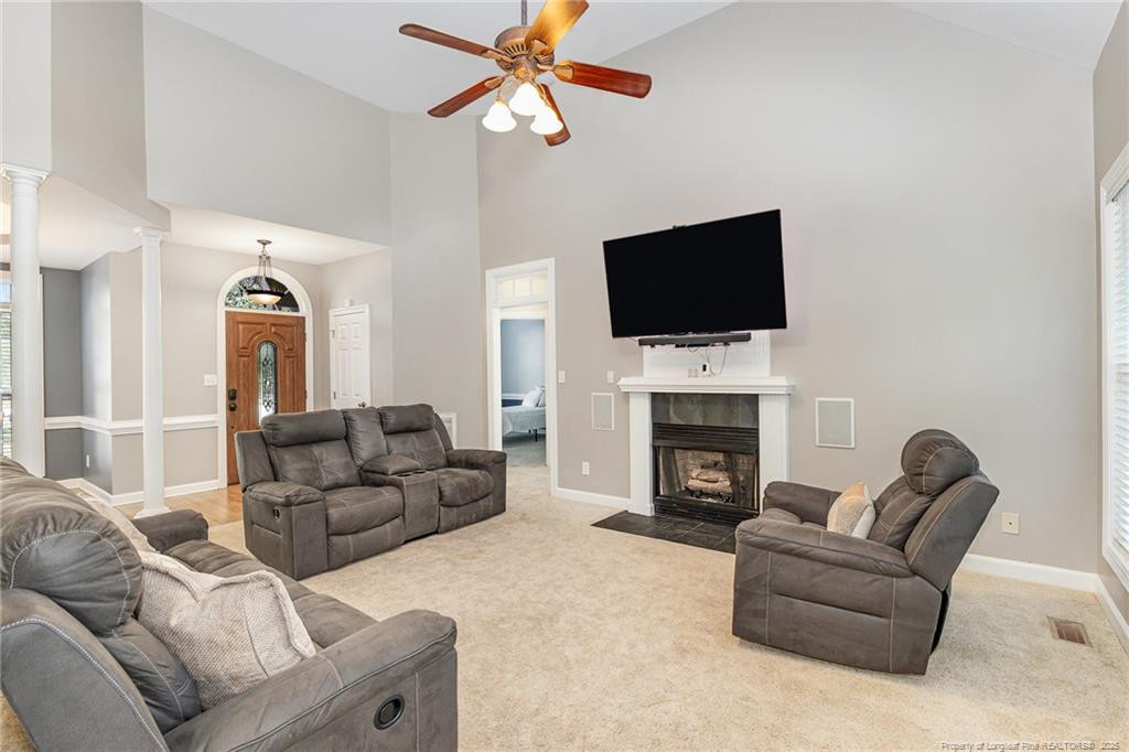 9404 Perimeter Court Property Photo 9