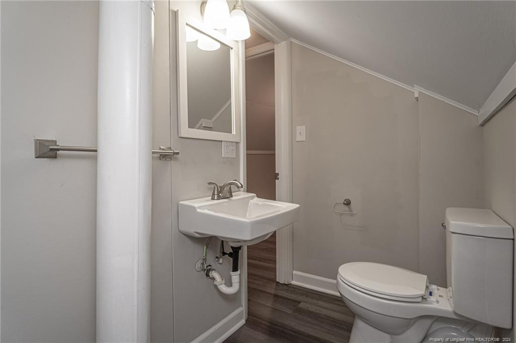 111 Sanford Road Property Photo 33